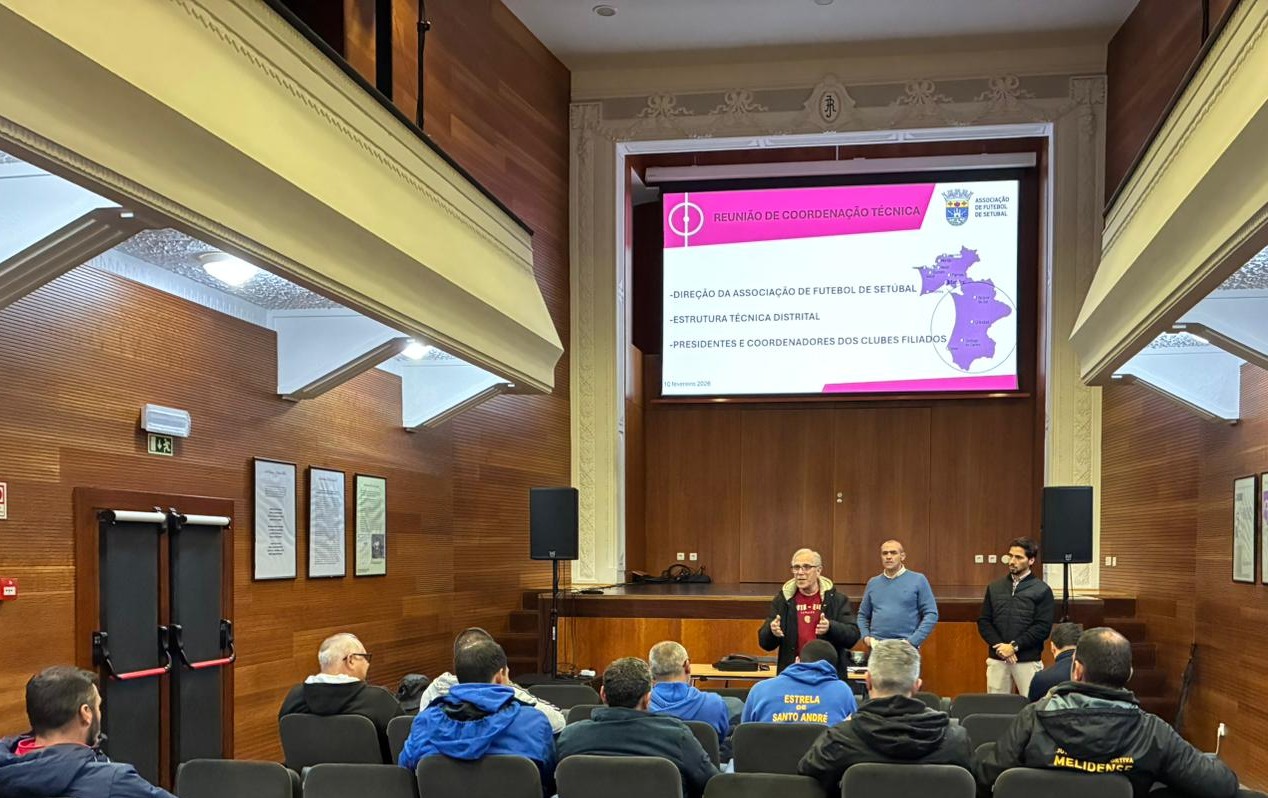 AF Setúbal e clubes reunidos em Grândola